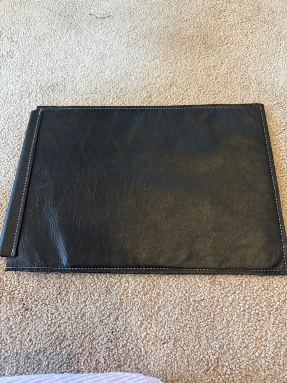 Embossed Floral Faux Leather Portfolio in Black and Gray